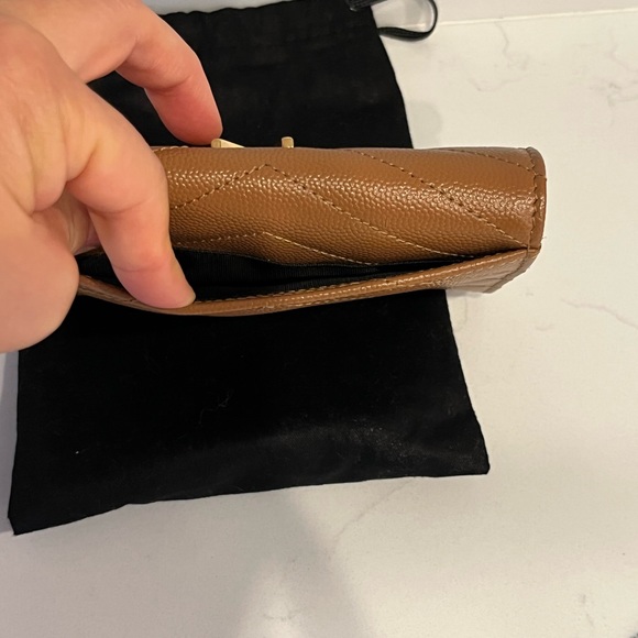 Authentic Cassandra YSL Matelasse Small Envelope Wallet-Grain DePoudre Embossed - Picture 7 of 8